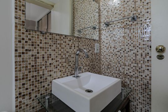 Banheiro - Quarto 3 - Suíte de apartamento para alugar com 3 quartos, 80m² em Centro, Mogi das Cruzes