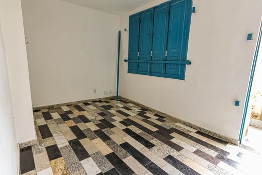 Quarto 2 de apartamento para alugar com 2 quartos, 45m² em Lagoinha, Belo Horizonte