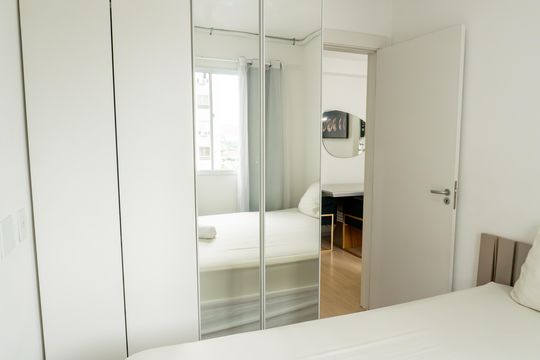 Quarto 1 de apartamento para alugar com 2 quartos, 44m² em Santo Cristo, Rio de Janeiro