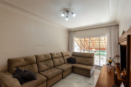 Sala de casa à venda com 3 quartos, 177m² em São Domingos, São Paulo