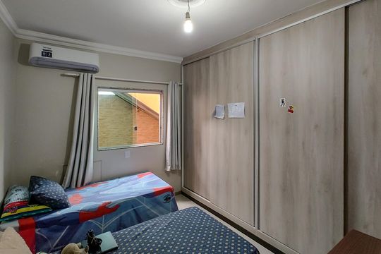 Casa para alugar com 5 quartos, 190m² em Jardim dos Comerciários, Belo Horizonte