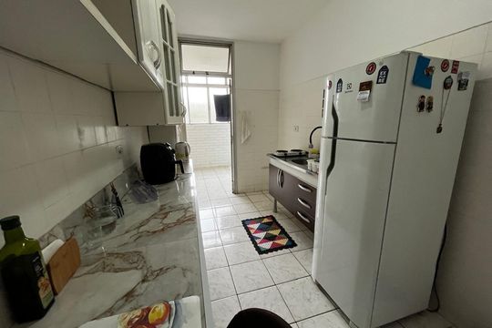 Cozinha de apartamento para alugar com 3 quartos, 75m² em Vila Prel, São Paulo