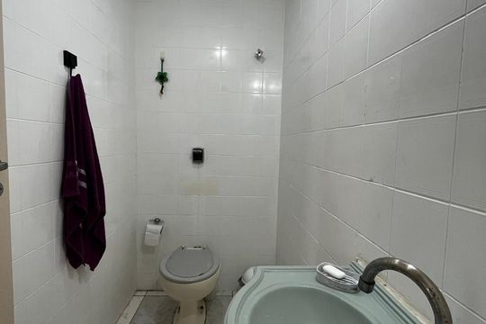 Banheiro de apartamento para alugar com 3 quartos, 75m² em Vila Prel, São Paulo