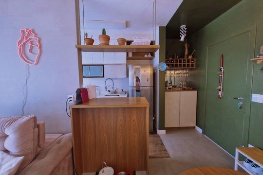 Sala de apartamento à venda com 2 quartos, 51m² em Água Branca, São Paulo