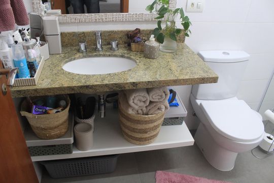 Banheiro da Suíte 1 de apartamento à venda com 3 quartos, 130m² em Barcelona, São Caetano do Sul
