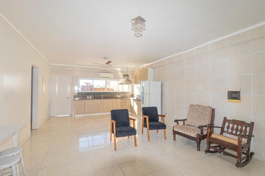Sala/Cozinha de apartamento para alugar com 3 quartos, 170m² em Niterói, Canoas