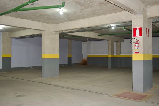 Garagem de apartamento para alugar com 2 quartos, 65m² em Lourdes, Belo Horizonte