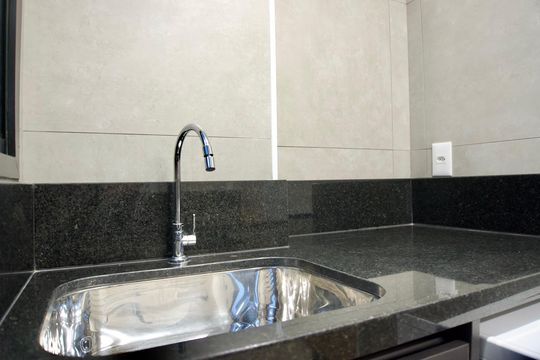 Área de Serviço de apartamento para alugar com 2 quartos, 65m² em Lourdes, Belo Horizonte