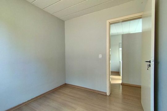 Quarto 2 de apartamento para alugar com 2 quartos, 50m² em Hamburgo Velho, Novo Hamburgo