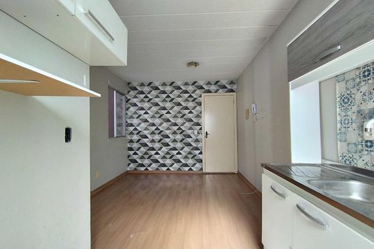 Cozinha de apartamento para alugar com 2 quartos, 50m² em Hamburgo Velho, Novo Hamburgo