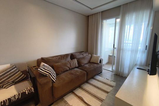 Sala de apartamento à venda com 3 quartos, 71m² em Vila Lucia, São Paulo