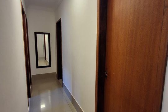 Corredor de apartamento à venda com 3 quartos, 100m² em Estoril, Belo Horizonte