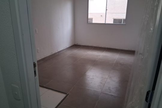 Sala de apartamento para alugar com 2 quartos, 48m² em Residencial Parque Dos Sonhos 2, Goiânia