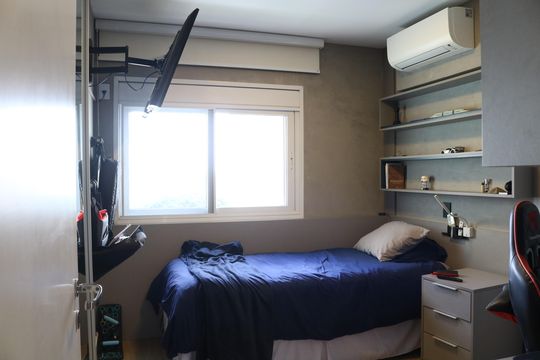 Quarto 1 de apartamento à venda com 4 quartos, 283m² em Jardim das Perdizes, São Paulo