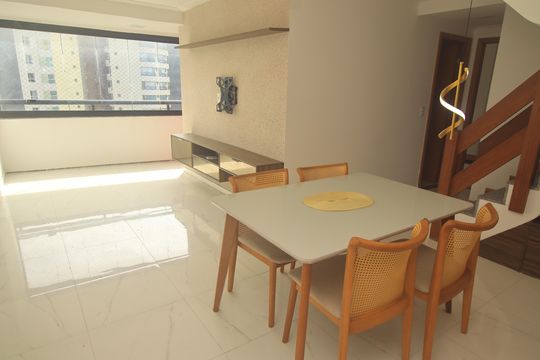 Apartamento para alugar com 3 quartos, 100m² em Pituaçu, Salvador