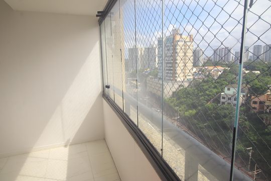 Vista da Sala de apartamento para alugar com 3 quartos, 100m² em Pituaçu, Salvador