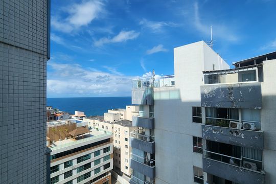 Quarto - vista de apartamento para alugar com 1 quarto, 52m² em Ondina, Salvador