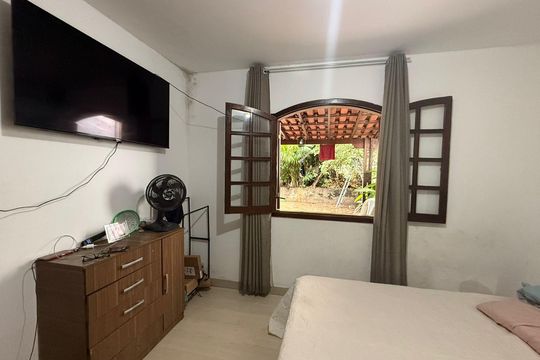 Casa à venda com 3 quartos, 360m² em Industrial, Contagem