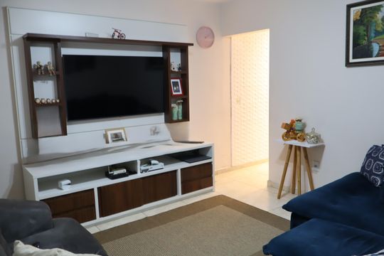 Casa à venda com 3 quartos, 172m² em Vila Bela, São Paulo