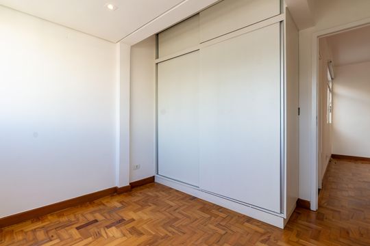 Quarto de apartamento à venda com 1 quarto, 60m² em Vila Buarque, São Paulo