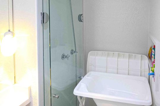 Banheiro da social de apartamento à venda com 2 quartos, 62m² em Vila Ema, São Paulo