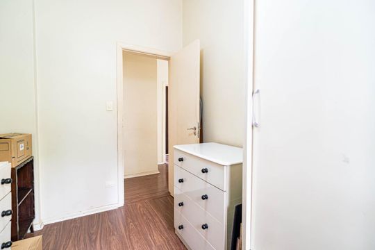 Rouparia de apartamento para alugar com 4 quartos, 192m² em Bela Vista, São Paulo