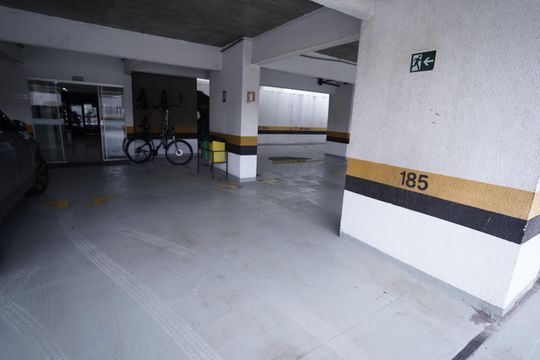 Apartamento à venda com 2 quartos, 65m² em Jardim Goiás, Goiânia