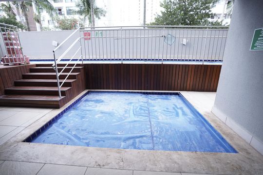 Apartamento à venda com 2 quartos, 65m² em Jardim Goiás, Goiânia