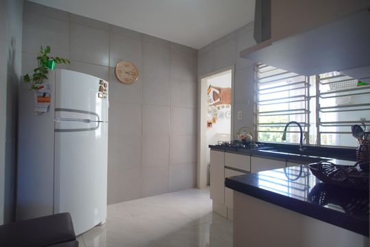 Cozinha de apartamento à venda com 2 quartos, 67m² em São José, São Leopoldo