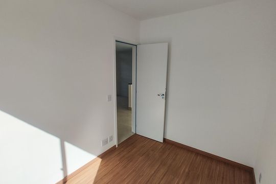 Quarto 1 de apartamento à venda com 2 quartos, 90m² em Santa Rosa, Belo Horizonte