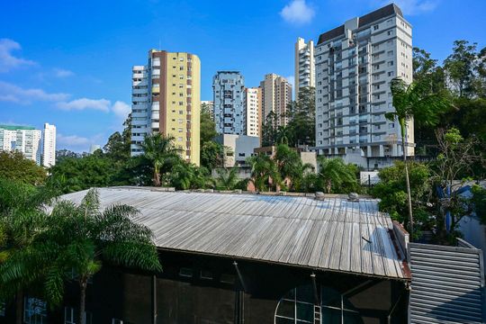 Vista da Suíte 1 de apartamento à venda com 3 quartos, 132m² em Vila Andrade, São Paulo