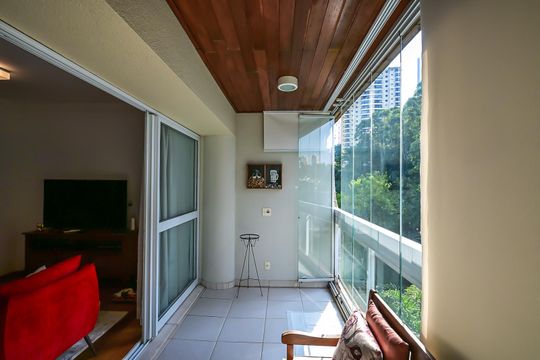 Varanda de apartamento à venda com 3 quartos, 132m² em Vila Andrade, São Paulo