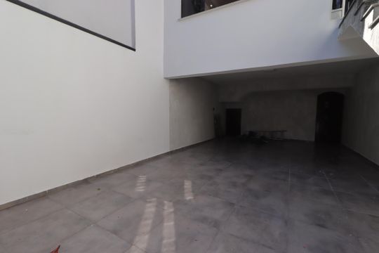 Garagem de casa à venda com 3 quartos, 250m² em Parque Capuava, Santo André
