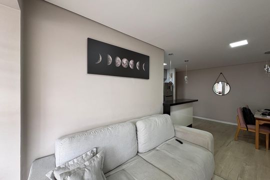 Sala de apartamento à venda com 3 quartos, 74m² em Vila Mangalot, São Paulo