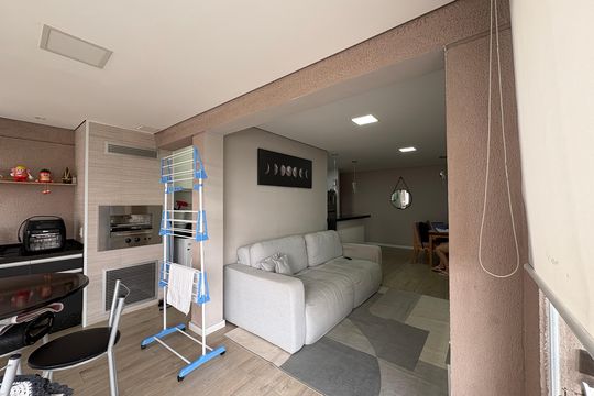 Varanda da Sala de apartamento à venda com 3 quartos, 74m² em Vila Mangalot, São Paulo