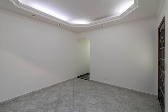 Sala de casa para alugar com 2 quartos, 19244m² em Jardim Pinhal, Guarulhos