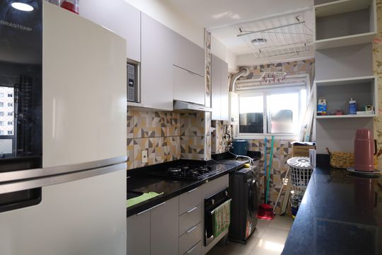 Cozinha de apartamento à venda com 2 quartos, 55m² em Colônia (zona Leste), São Paulo
