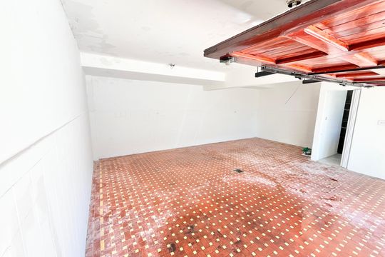 Garagem de casa à venda com 4 quartos, 150m² em Santana, São Paulo