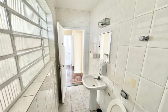 Banheiro de serviço de casa à venda com 4 quartos, 150m² em Santana, São Paulo