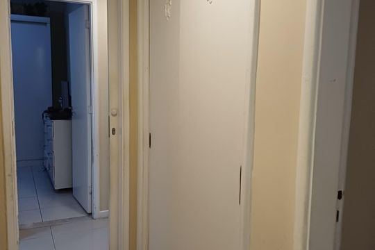 Corredor de apartamento à venda com 3 quartos, 105m² em Icaraí, Niterói