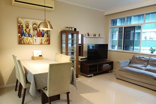 Sala de apartamento à venda com 3 quartos, 105m² em Icaraí, Niterói