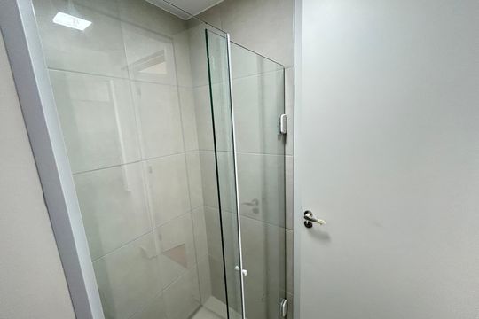Banheiro de apartamento à venda com 1 quarto, 34m² em Piedade, Rio de Janeiro
