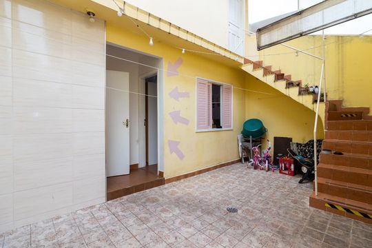 Quintal de casa à venda com 5 quartos, 210m² em Parque Mandaqui, São Paulo