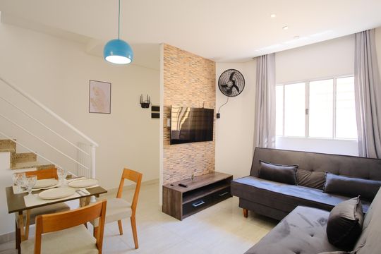 Sala de casa de condomínio para alugar com 2 quartos, 95m² em Tatuapé, São Paulo