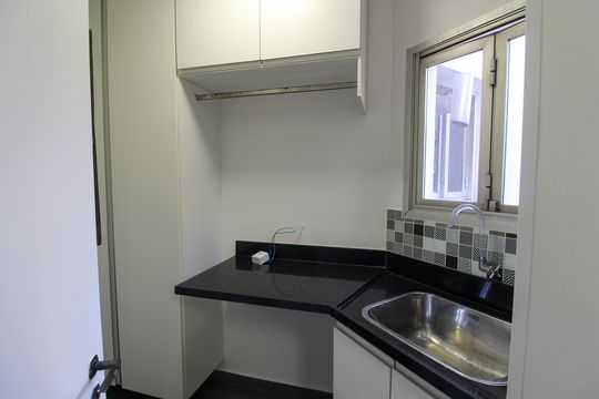Área de Serviço de apartamento à venda com 2 quartos, 75m² em Vila Indiana, São Paulo