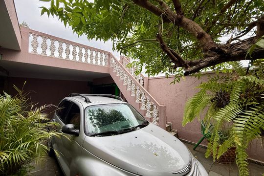 Garagem de casa à venda com 2 quartos, 304m² em Jardim São Luís, São Paulo
