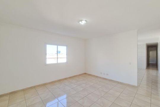Sala de casa para alugar com 3 quartos, 250m² em Ferrazópolis, São Bernardo do Campo