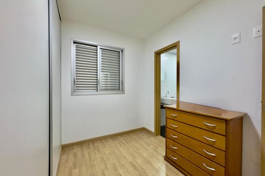 Apartamento à venda com 4 quartos, 126m² em Liberdade, Belo Horizonte