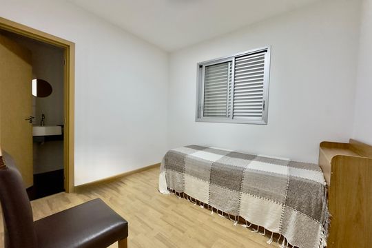 Apartamento à venda com 4 quartos, 126m² em Liberdade, Belo Horizonte