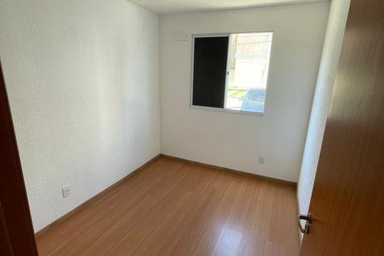 Apartamento para alugar com 2 quartos, 45m² em Santa Cruz, Rio de Janeiro